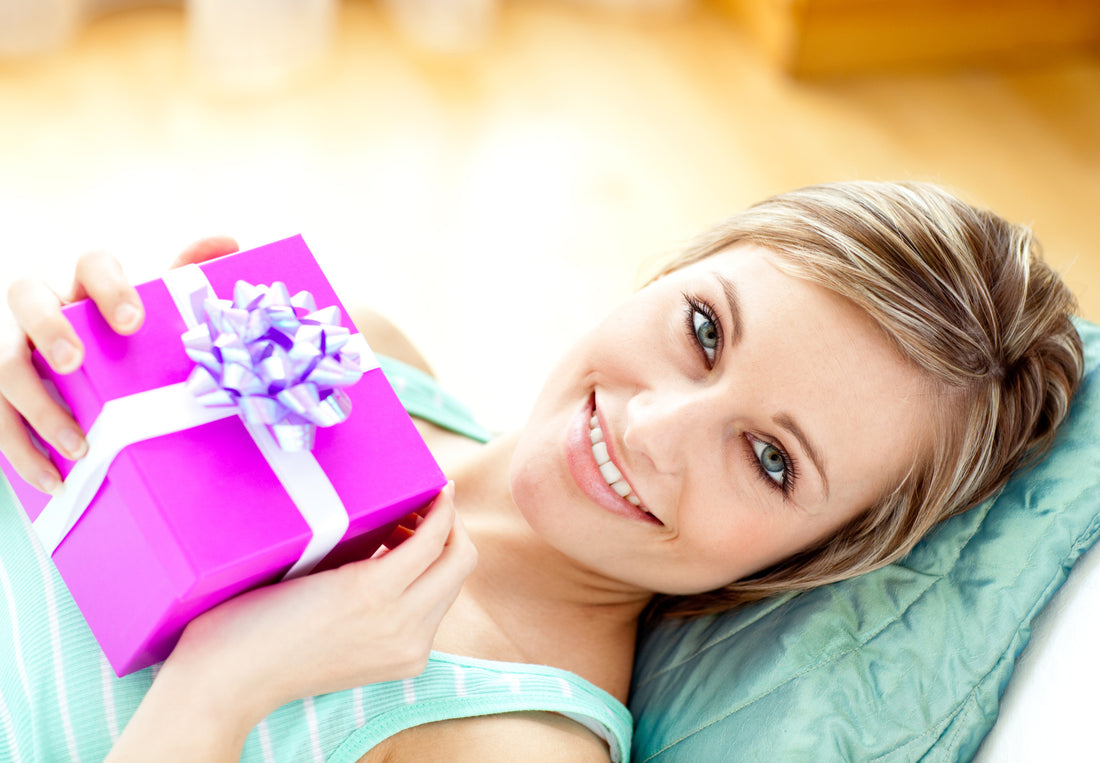 YEOUTH’s Holiday Gift Guide for Every Woman in Your Life