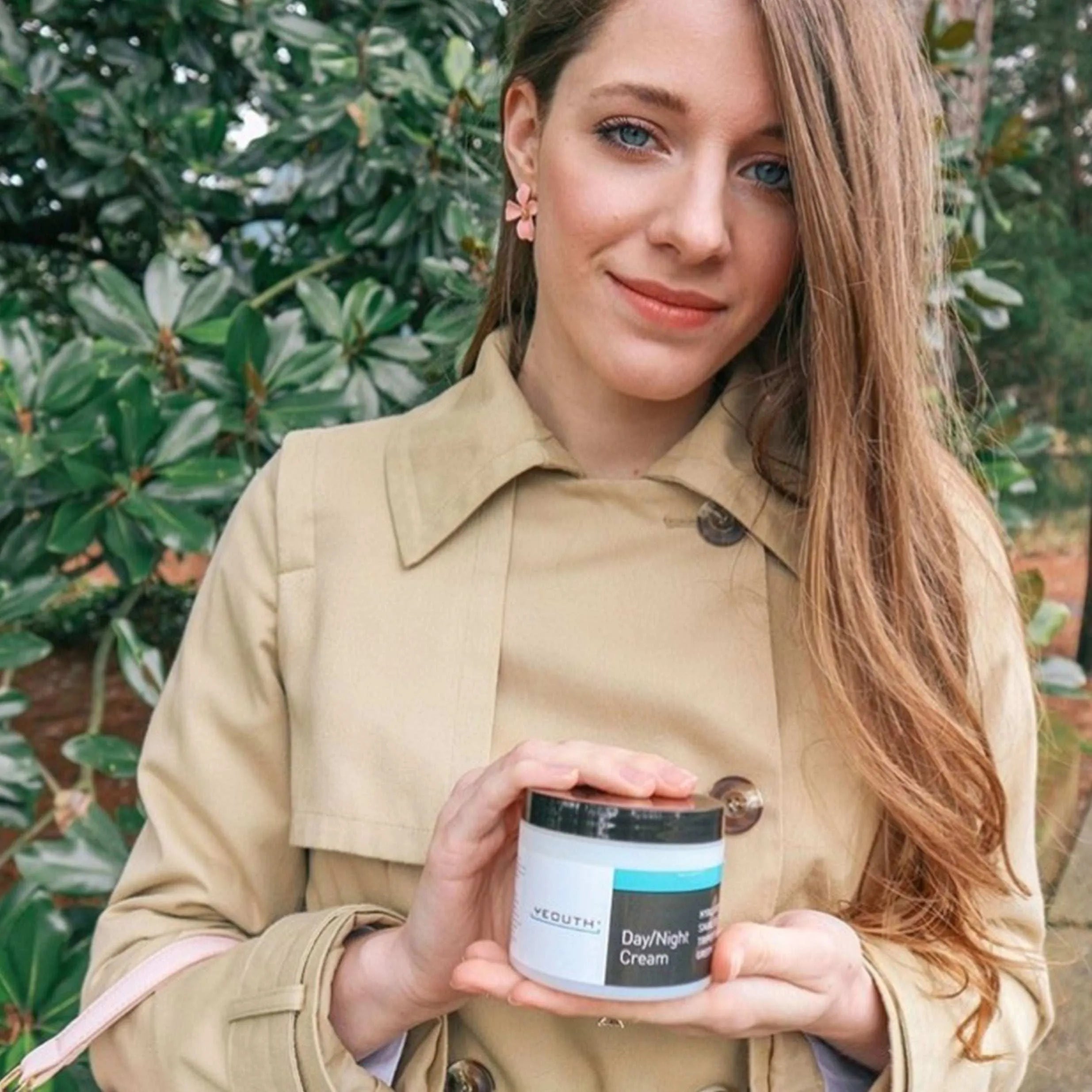 Clear Skin Essentials: Retinol Serum 1 oz & Pure Hyaluronic Acid 1 oz & Balancing Facial Toner 3.4 oz & Day/Night Cream 4 oz & Vitamin C Facial Cleanser 3 oz Clear Skin Essentials: Retinol Serum 1 oz & Pure Hyaluronic Acid 1 oz & Balancing Facial Toner 3.4 oz & Day/Night Cream 4 oz & Vitamin C Facial Cleanser 3 oz Clear Skin Essentials: Retinol Serum 1 oz & Pure Hyaluronic Acid 1 oz & Balancing Facial Toner 3.4 oz & Day/Night Cream 4 oz & Vitamin C Facial Cleanser 3 oz