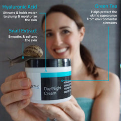 Day Night Cream with Snail Extract Day Night Cream with Snail Extract